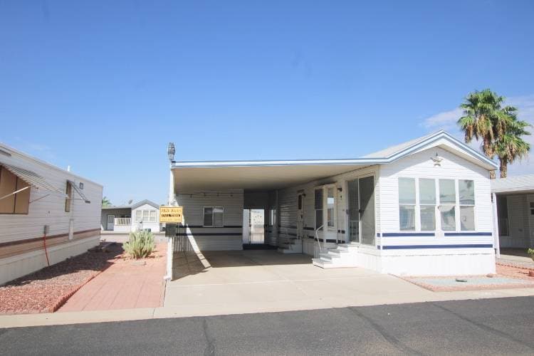 1 Bed, 1 Bath East Facing