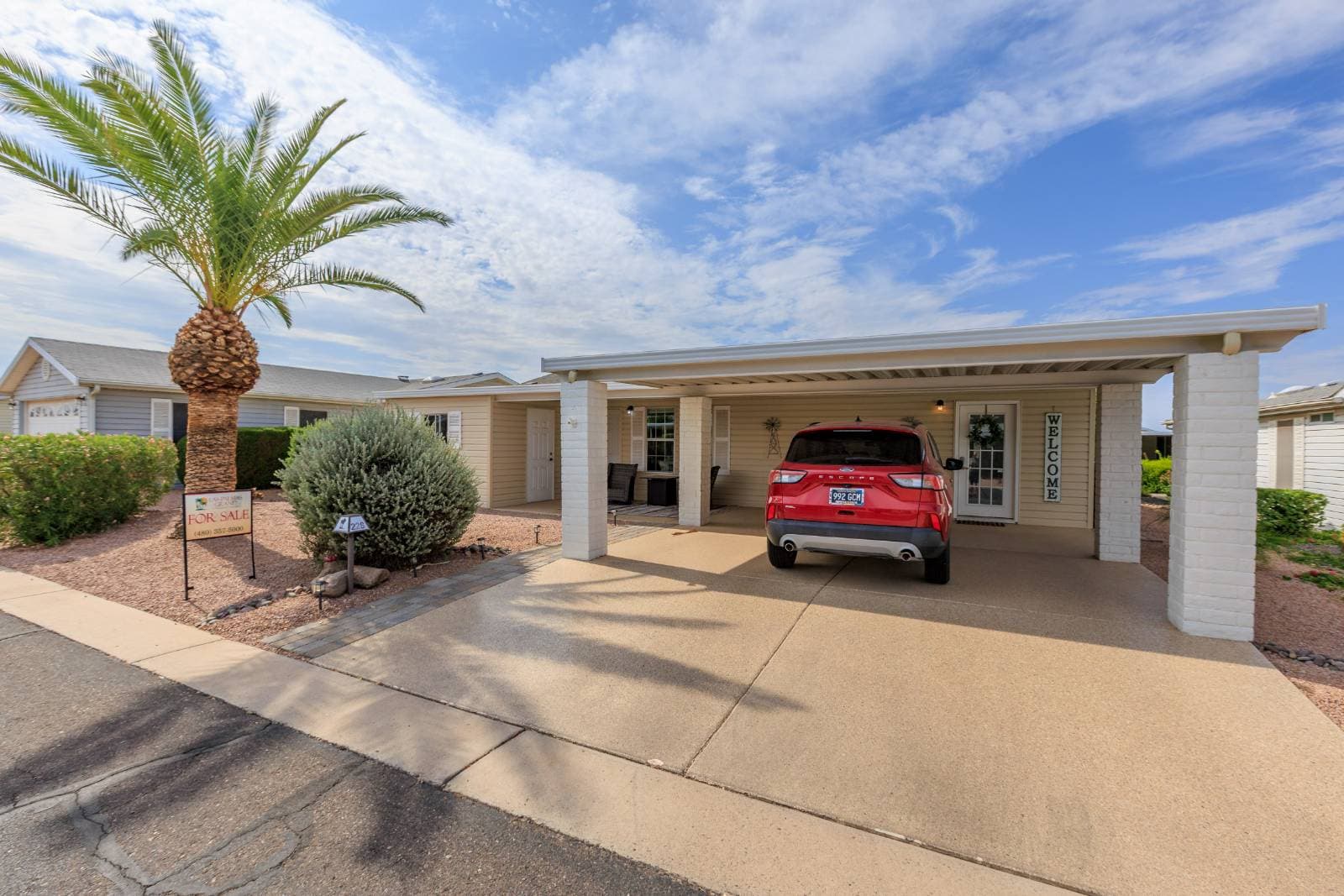 Manufactured home in Mesa, AZ 85209