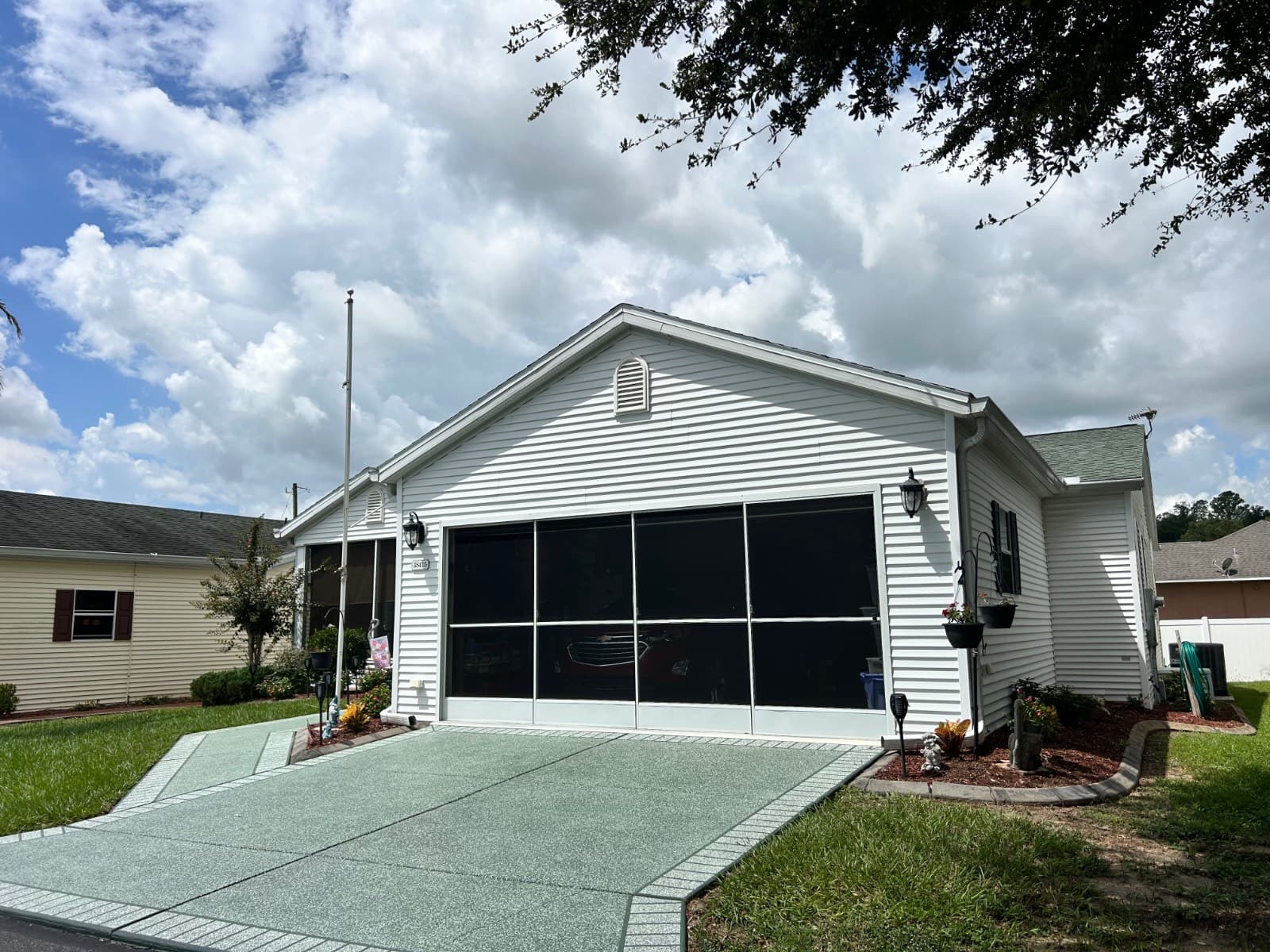 Manufactured home in Dade City, FL 33525