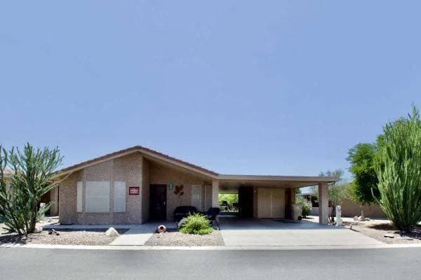 Manufactured home in Gold Canyon, AZ 85118