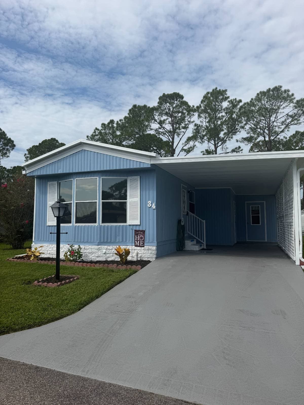 Manufactured home in Eustis, FL 32726