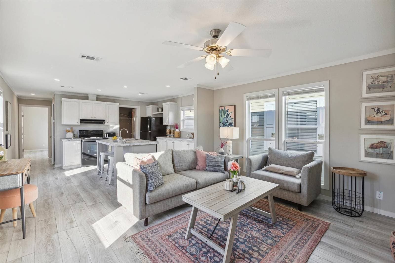 Manufactured home in Burleson, TX 76028