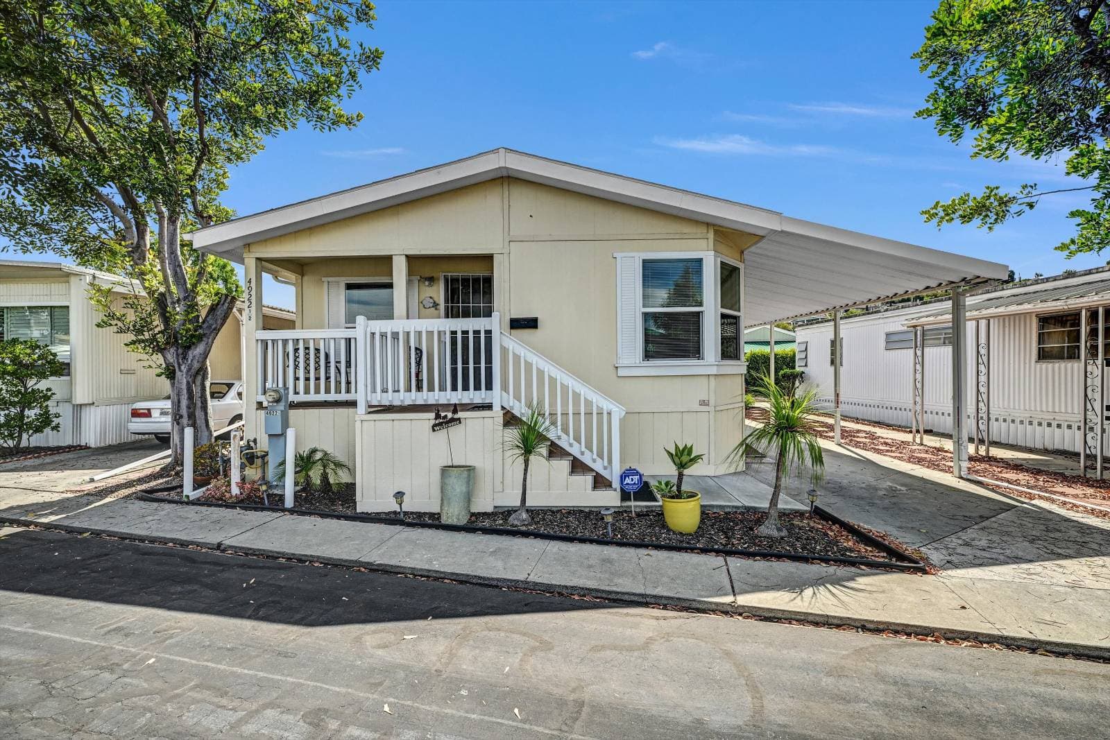 Manufactured home in San Diego, CA 92120