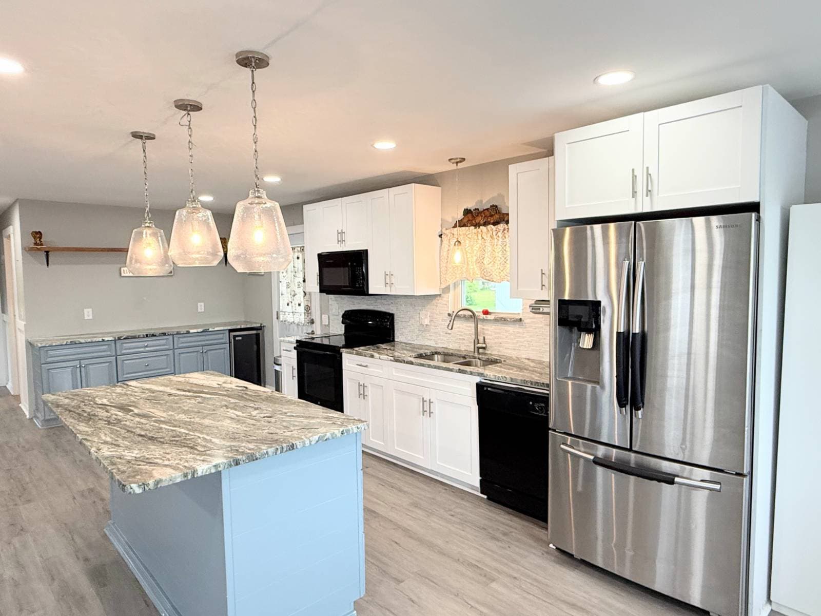 Manufactured home in North Fort Myers, FL 33903
