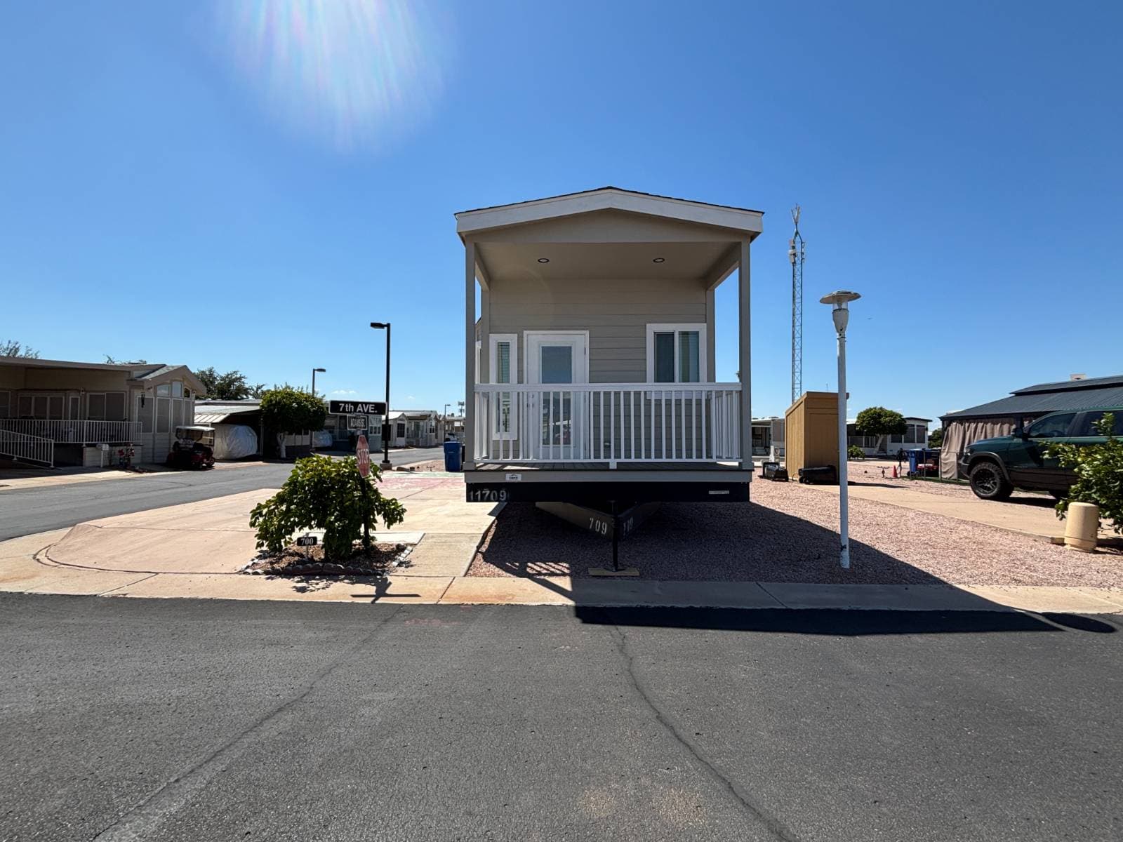 Manufactured home in Mesa, AZ 85205