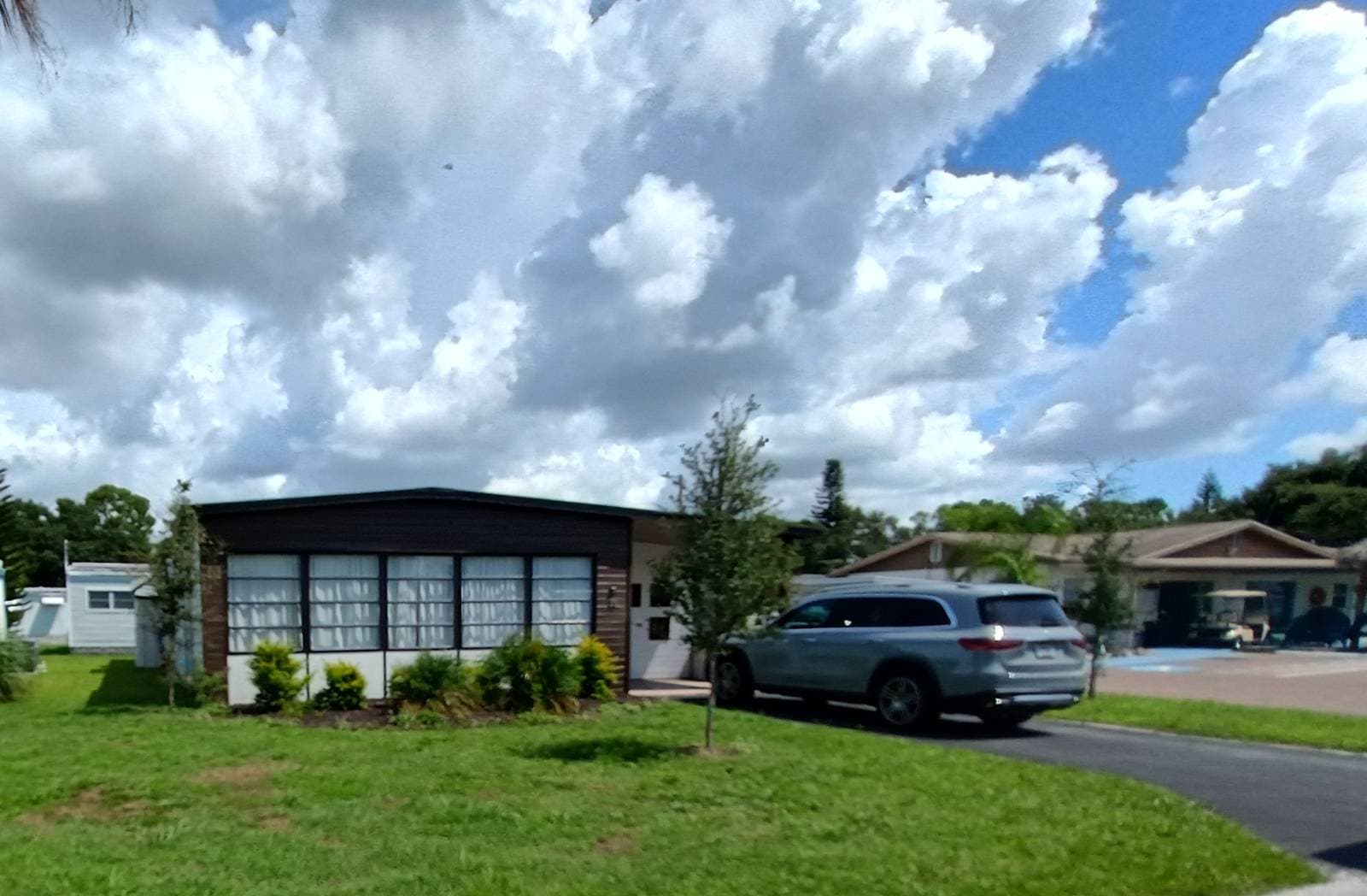 Manufactured home in St Petersburg, FL 33709