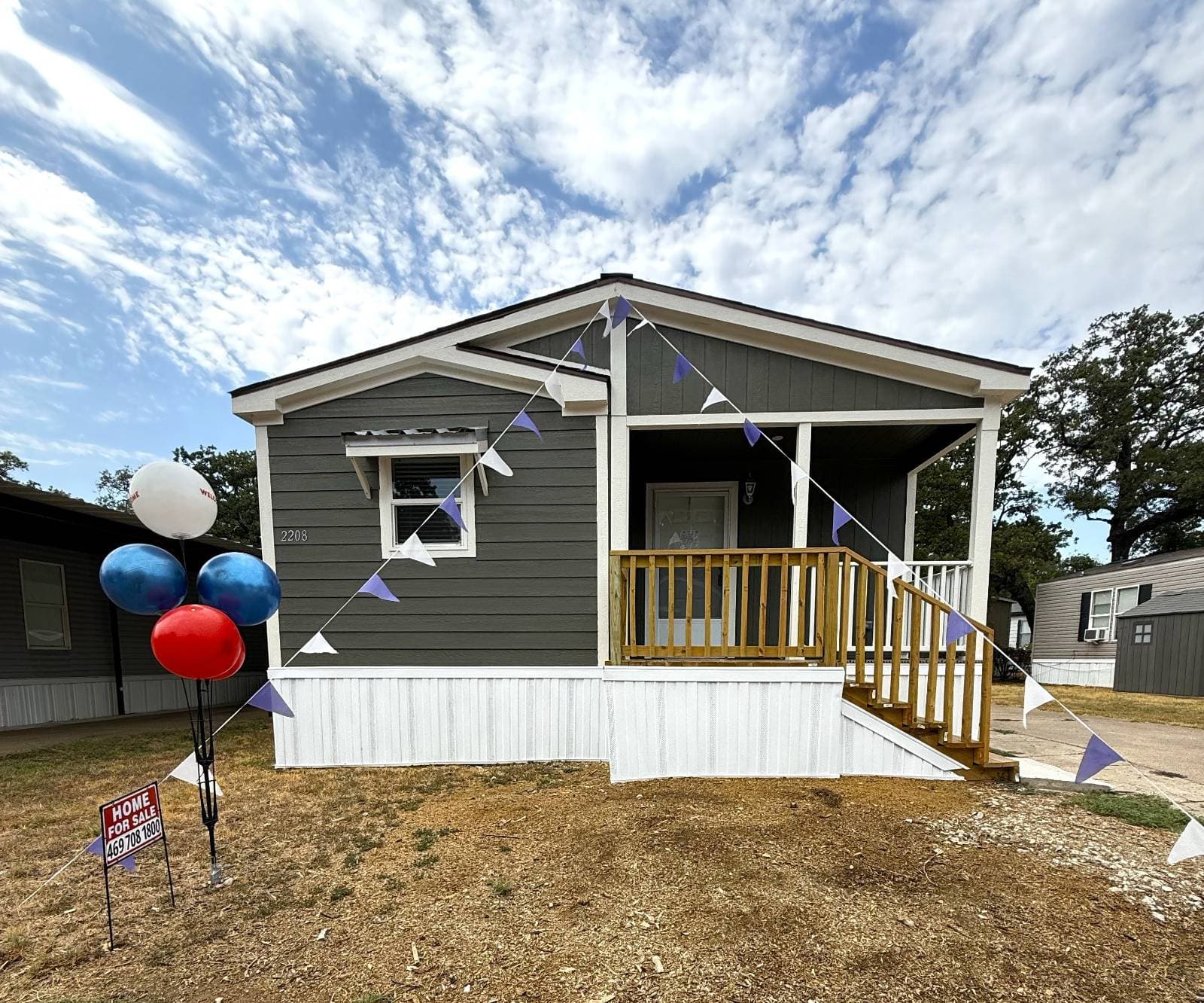 Manufactured home in Arlington, TX 76006