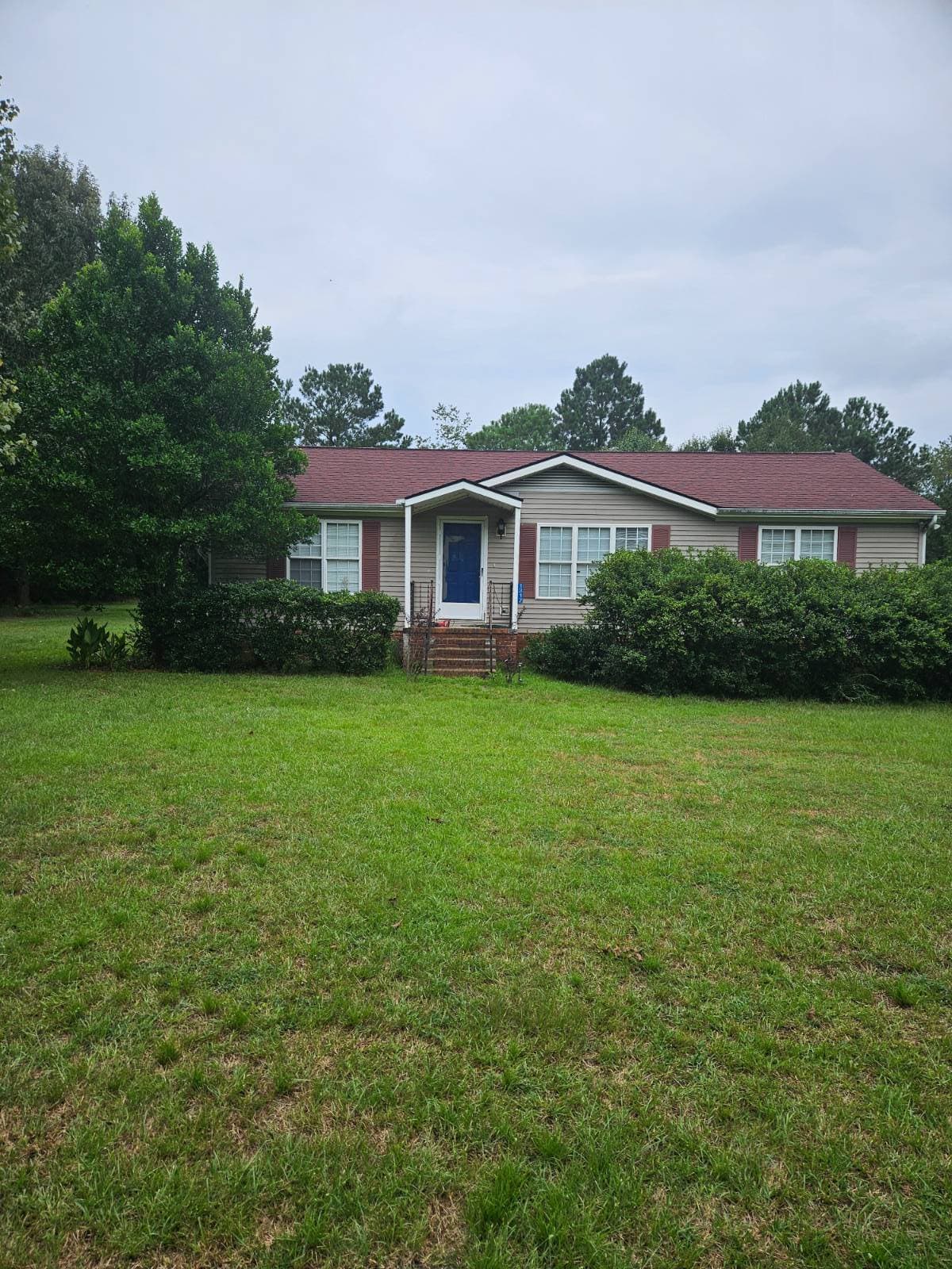 Manufactured home in Manning, SC 29102