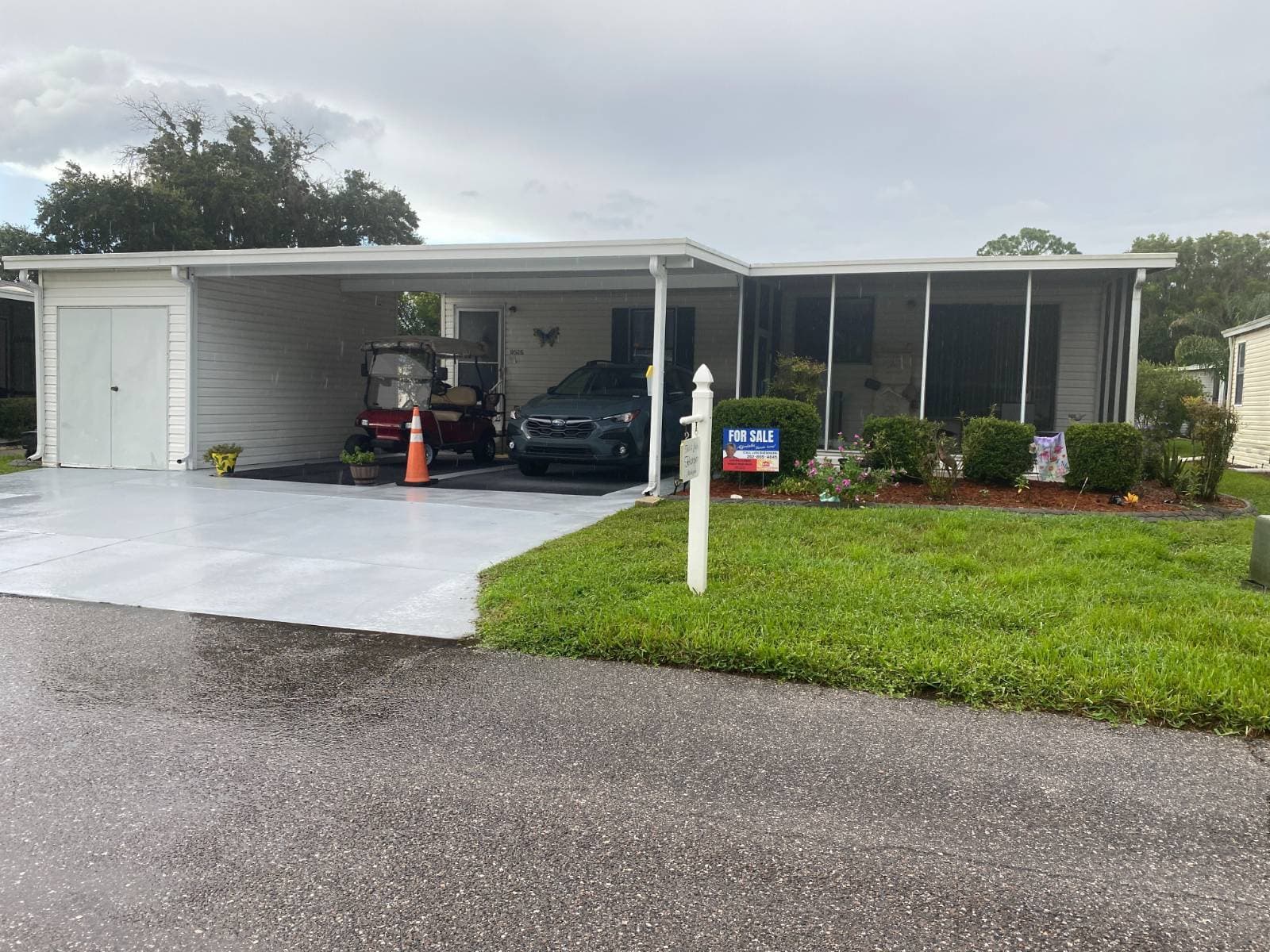 Manufactured home in Lakeland, FL 33810