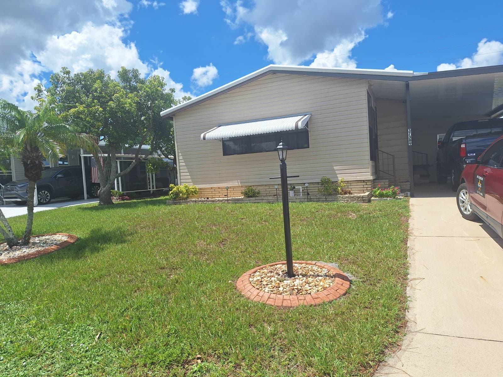 Manufactured home in Avon Park, FL 33825