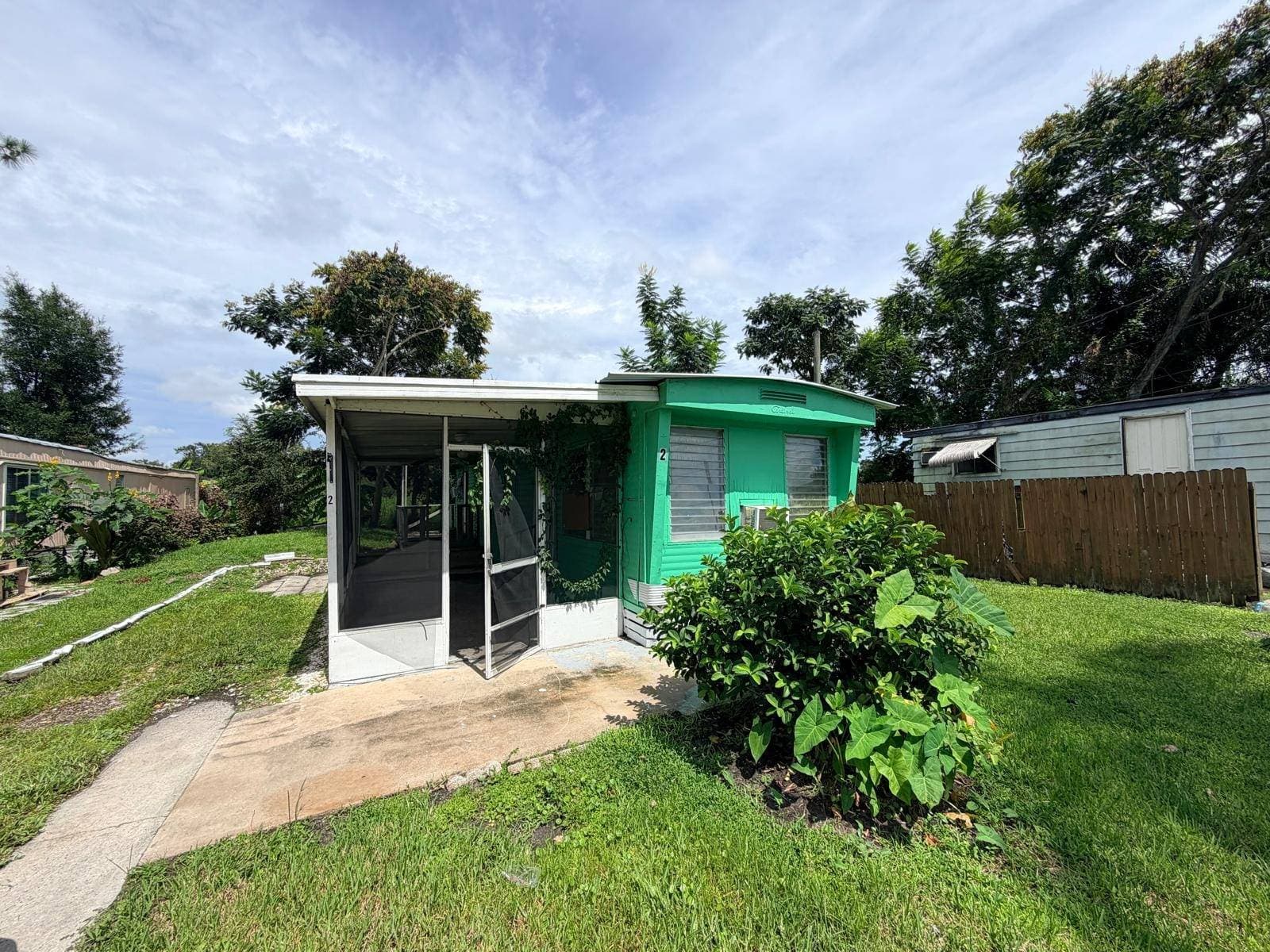 Manufactured home in Kissimmee, FL 34758