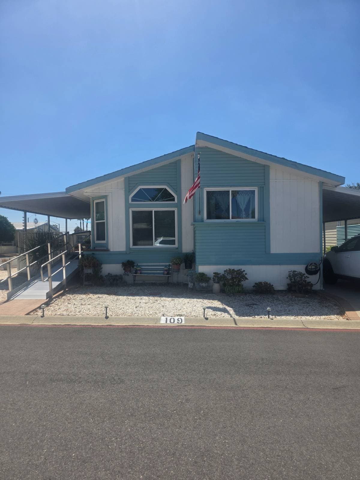 Manufactured home in Rialto, CA 92376