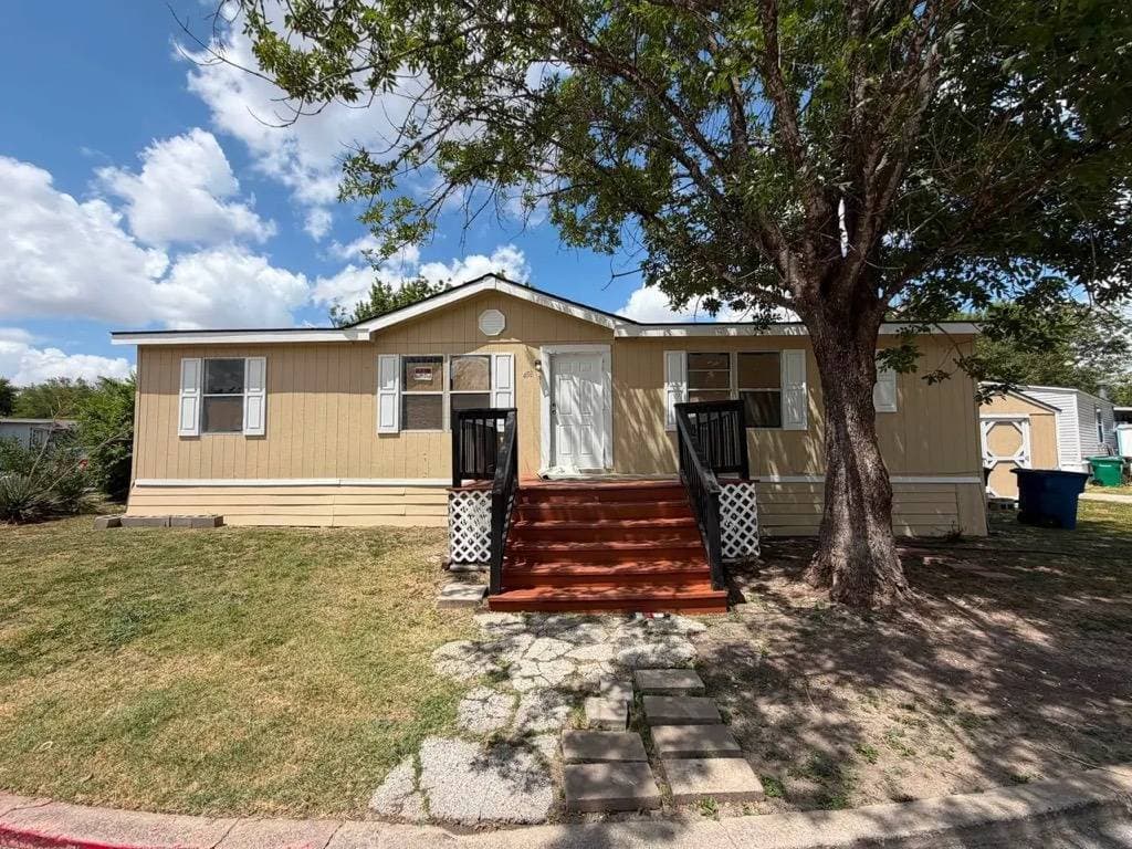 Manufactured home in San Antonio, TX 78224