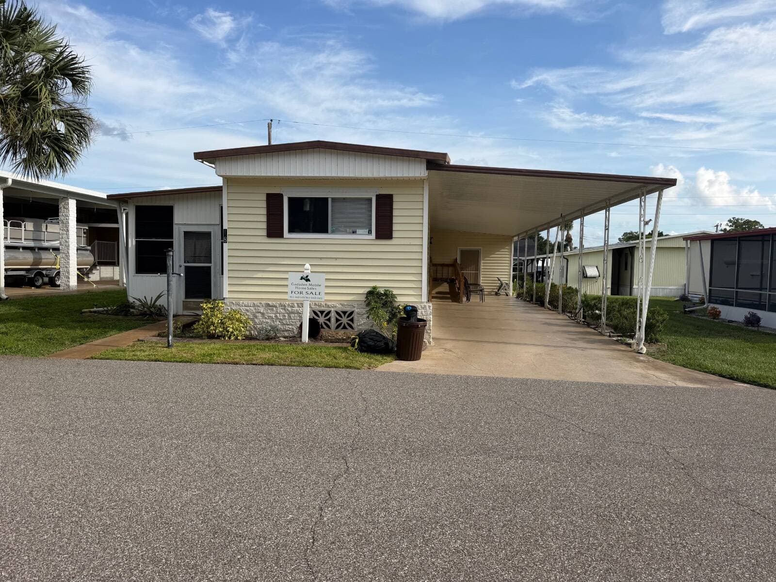 Manufactured home in Lake Placid, FL 33852
