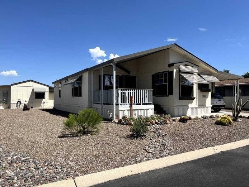 Manufactured home in Tucson, AZ 85710