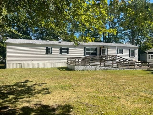 Manufactured home in Saco, ME 04072