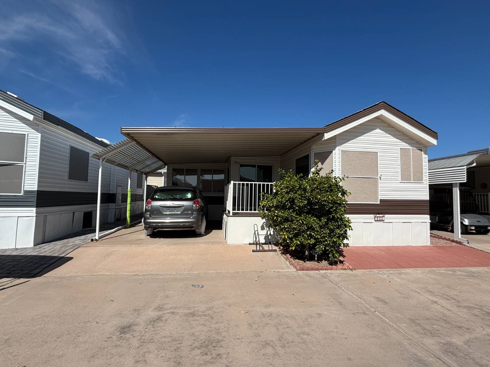 Manufactured home in Mesa, AZ 85205