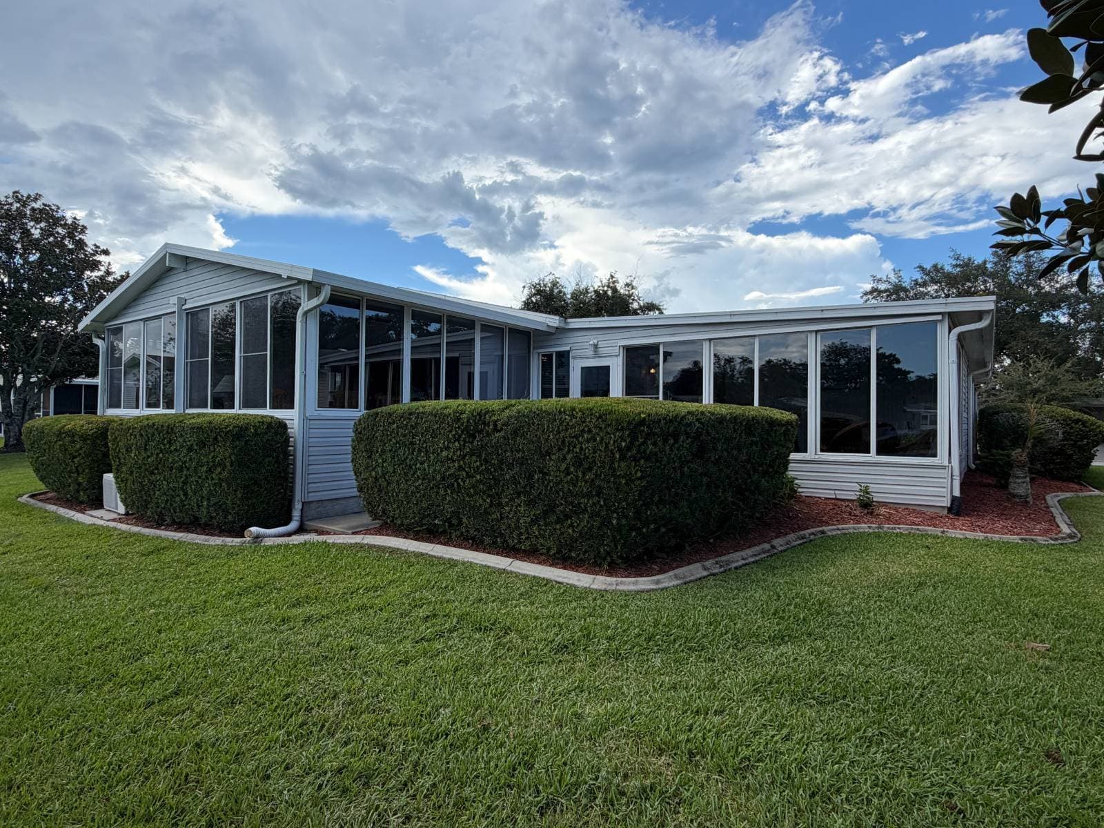 Manufactured home in Ormond Beach, FL 32174
