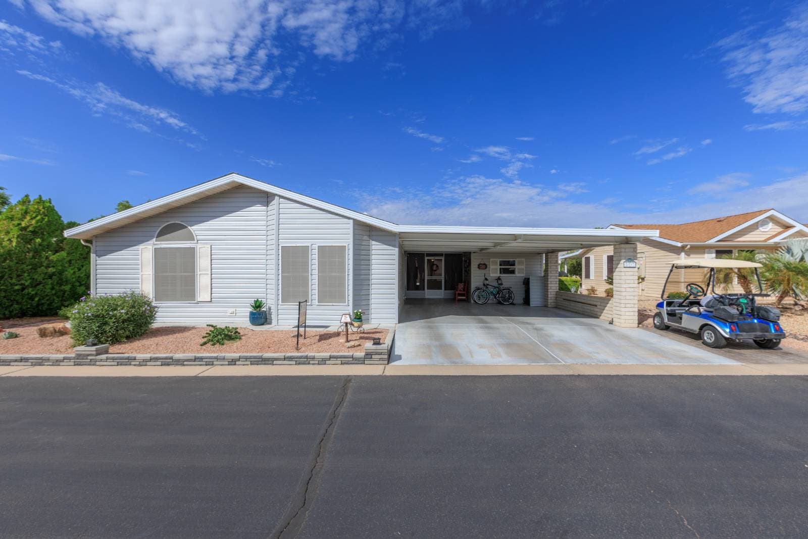 Manufactured home in Mesa, AZ 85209