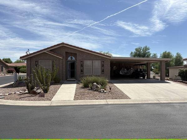 Manufactured home in Gold Canyon, AZ 85118