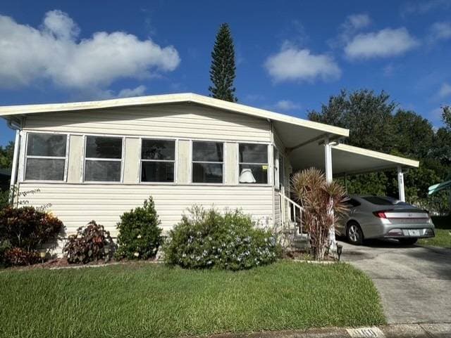 Manufactured home in Vero Beach, FL 32966