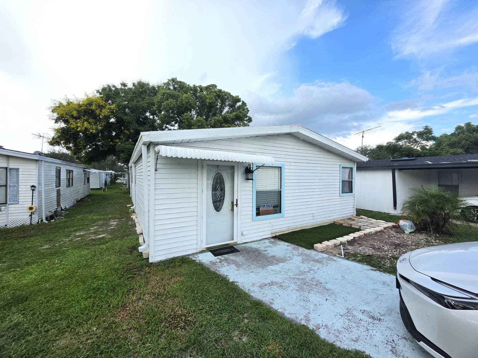 Manufactured home in Spring Hill, FL 34609