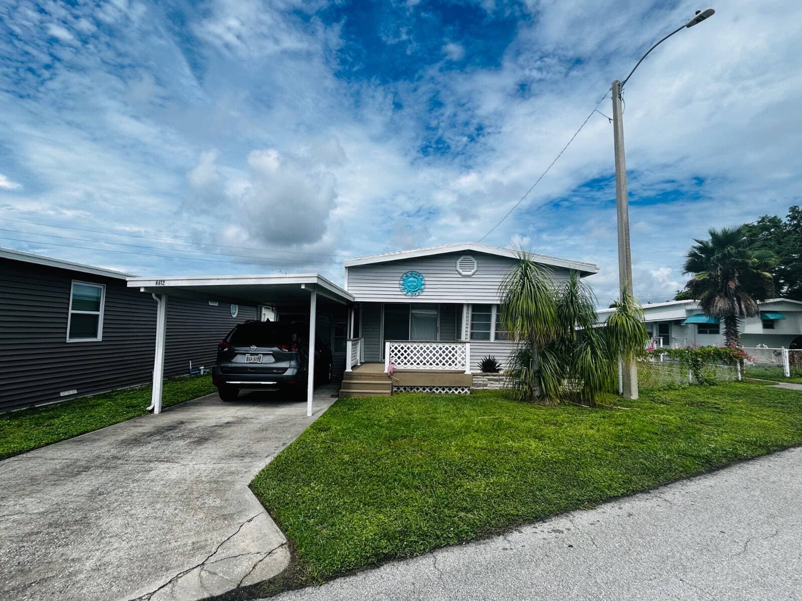Manufactured home in Bradenton, FL 34207