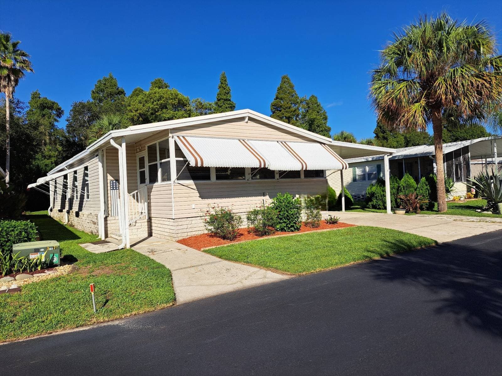 Manufactured home in Mulberry, FL 33860