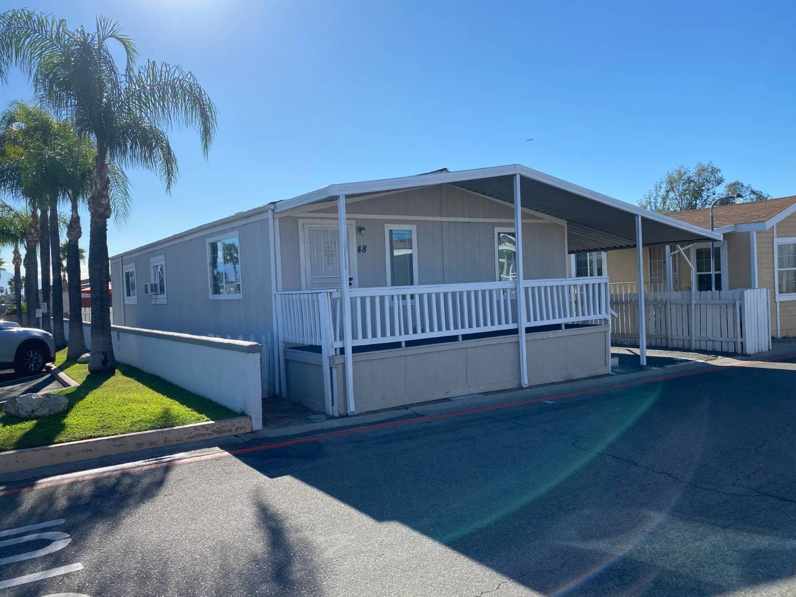 Manufactured home in Fontana, CA 92335