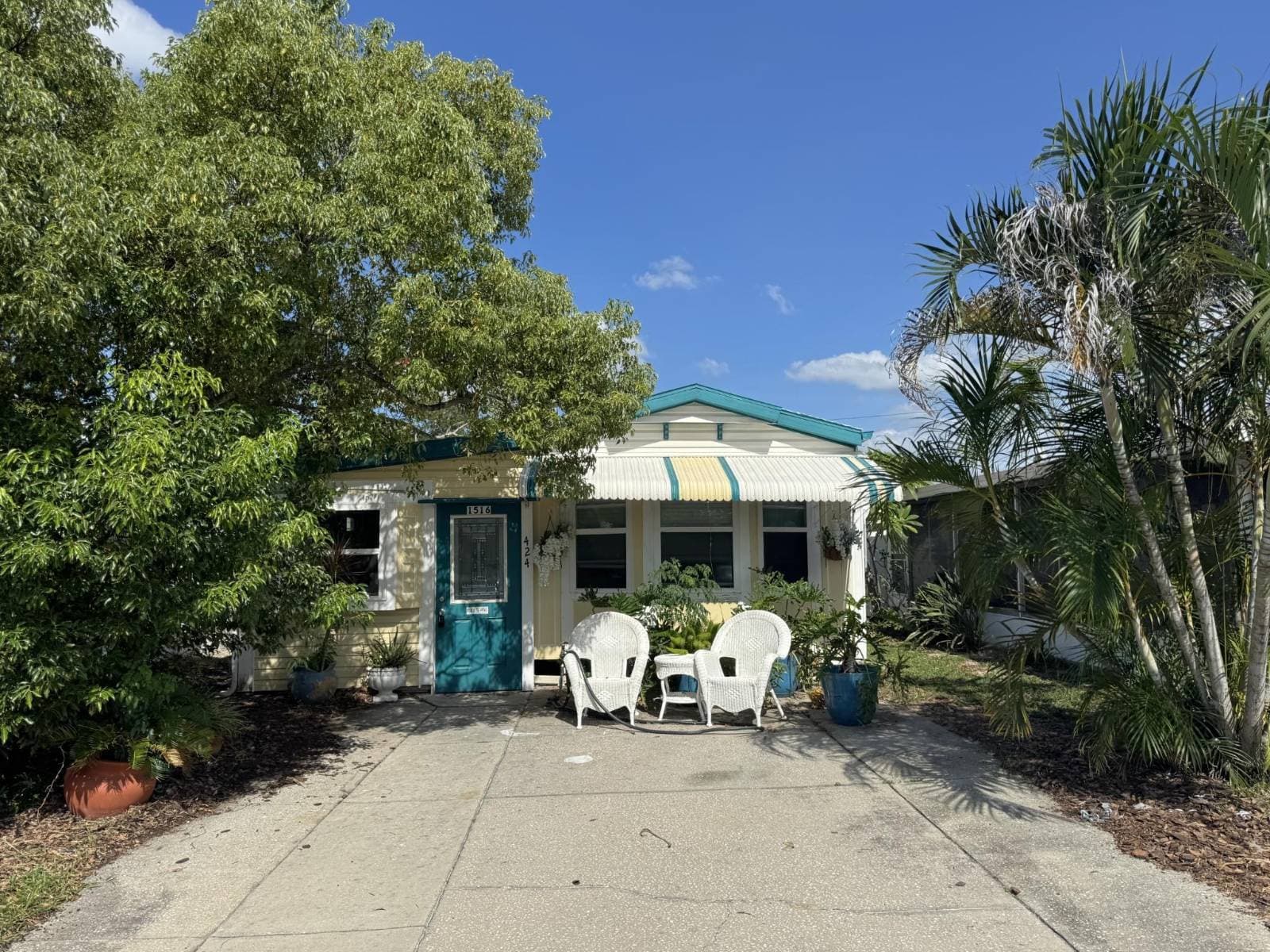 Manufactured home in Holiday, FL 34690