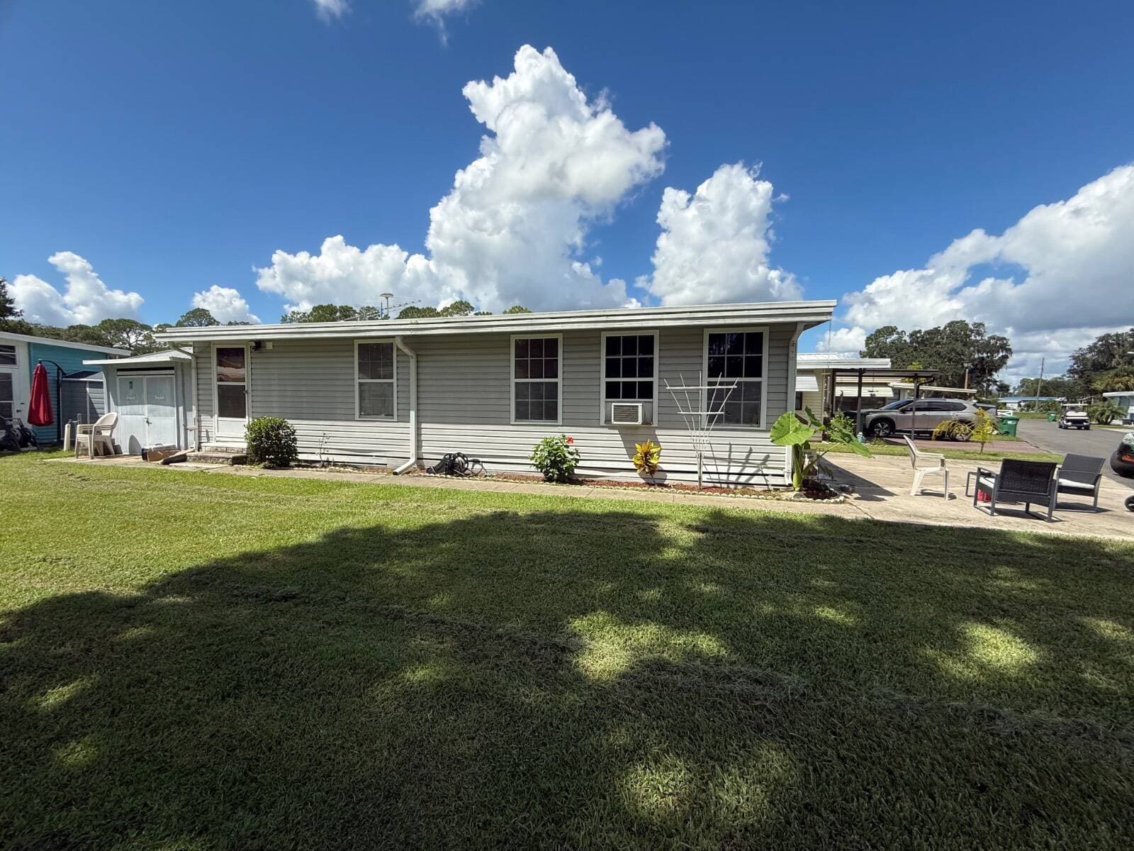 Manufactured home in Eustis, FL 32726