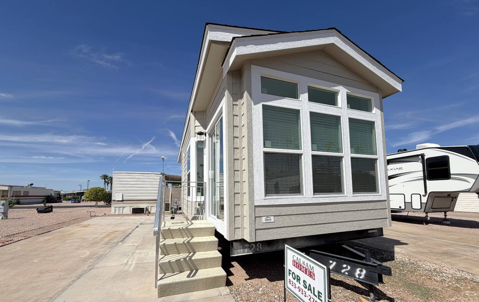 Manufactured home in Mesa, AZ 85205