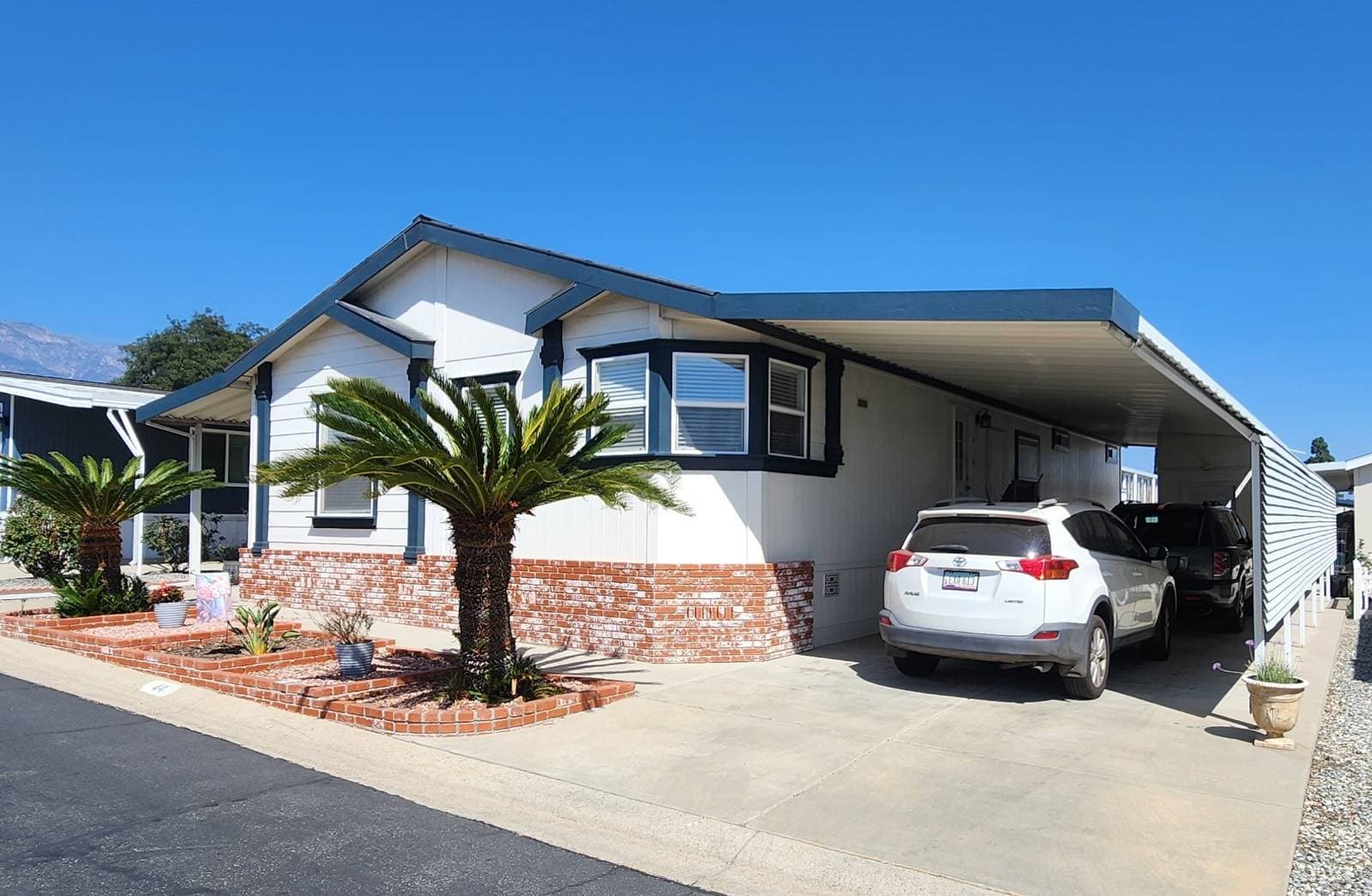 Manufactured home in Upland, CA 91786