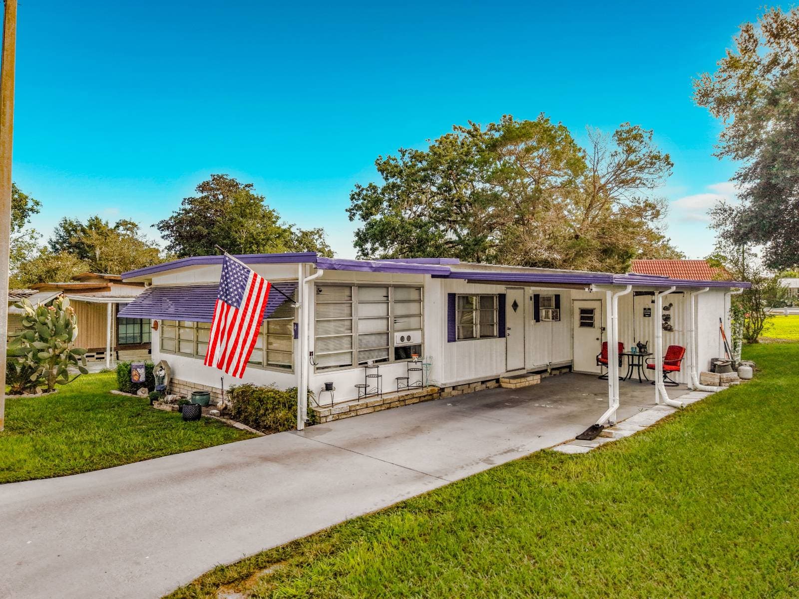 Manufactured home in Ocala, FL 34479