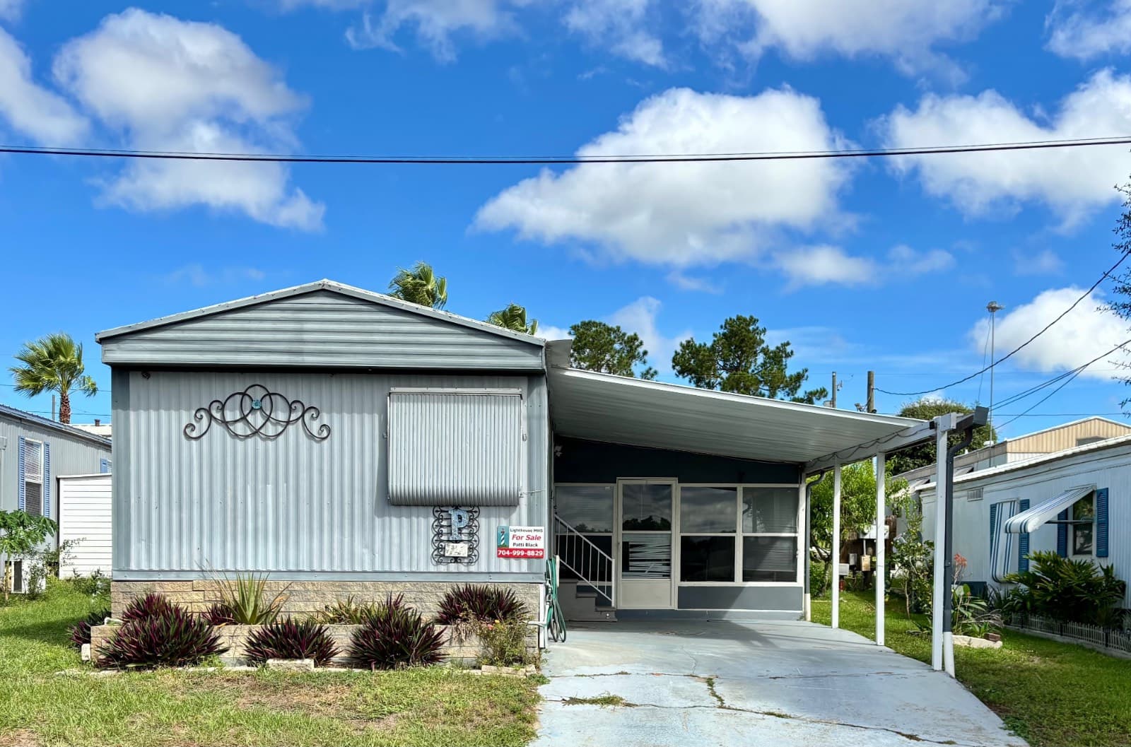 Manufactured home in Frostproof, FL 33843