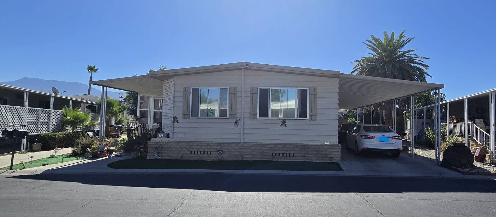 Manufactured home in San Jacinto, CA 92583
