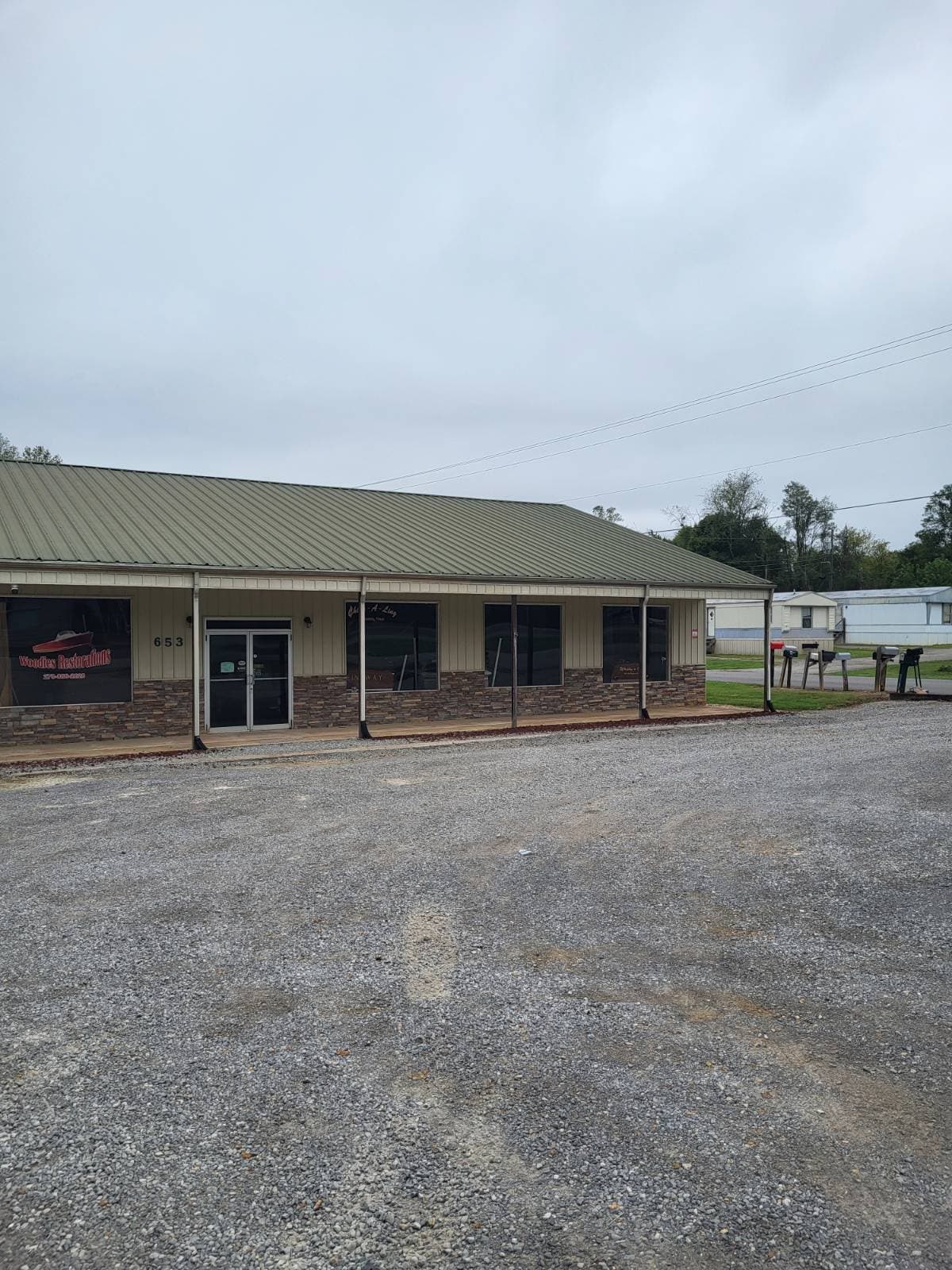 Manufactured home in Russell Springs, KY 42642