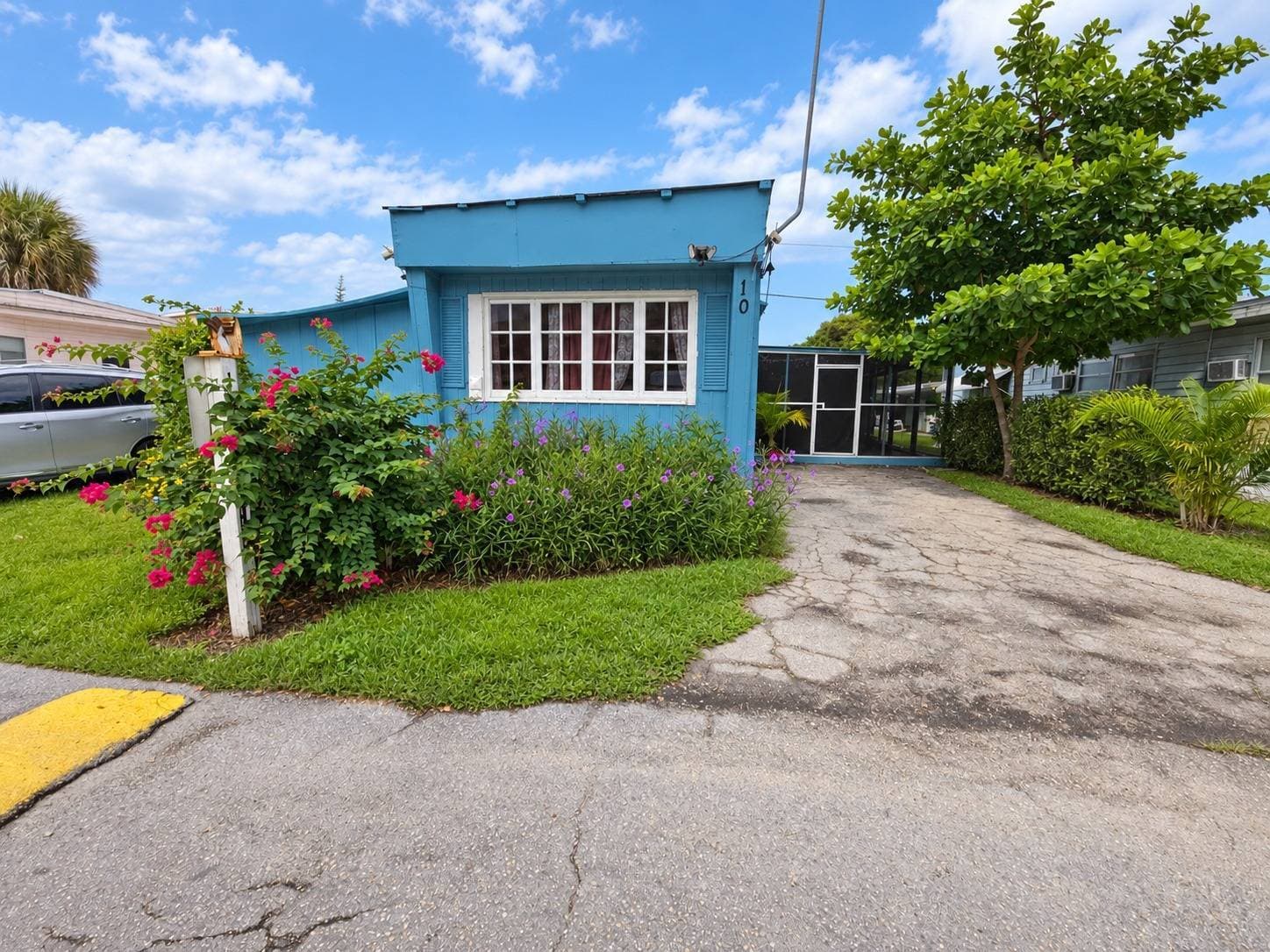 Manufactured home in Naples, FL 34112