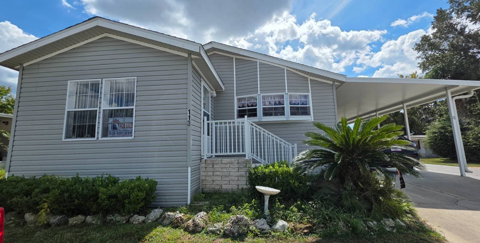 Manufactured home in Ocala, FL 34479