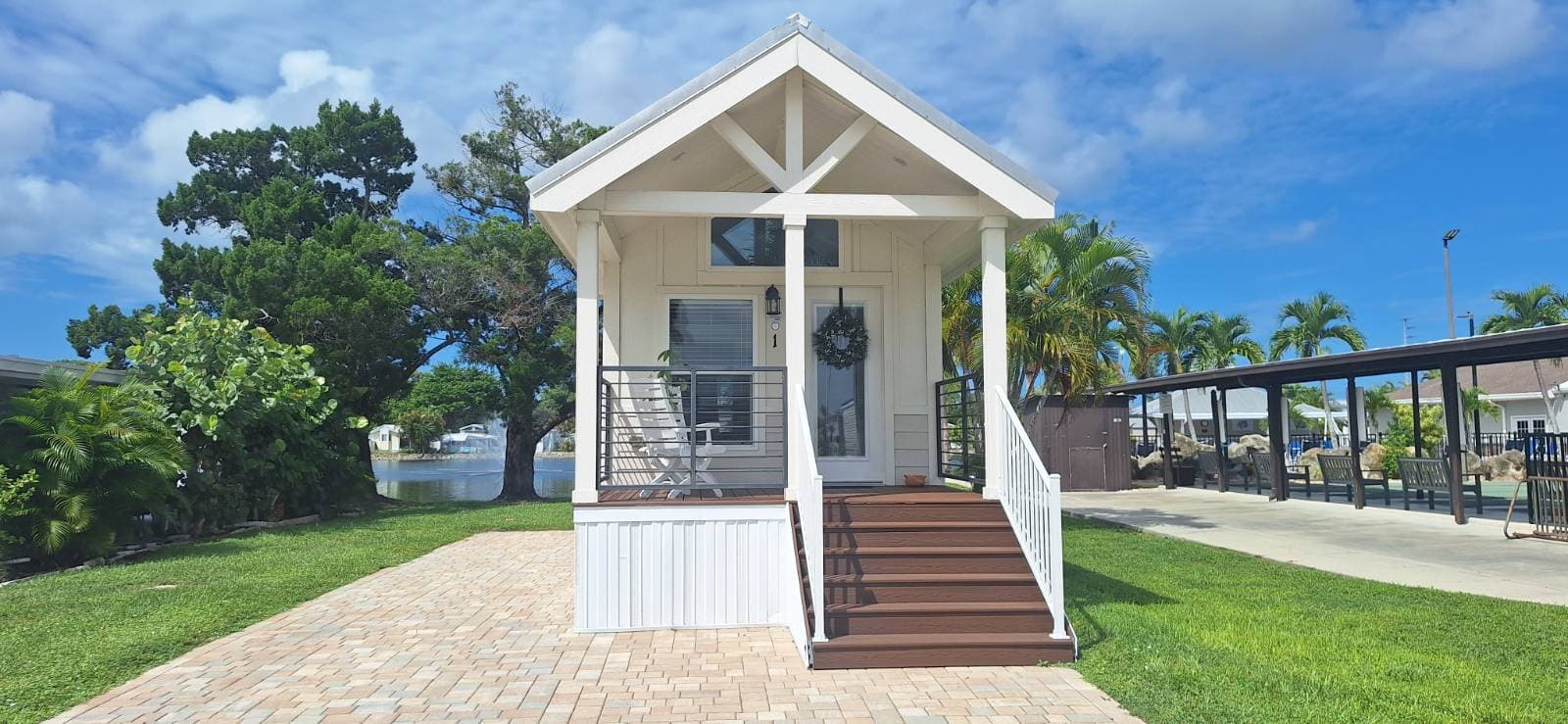 Manufactured home in Naples, FL 34110
