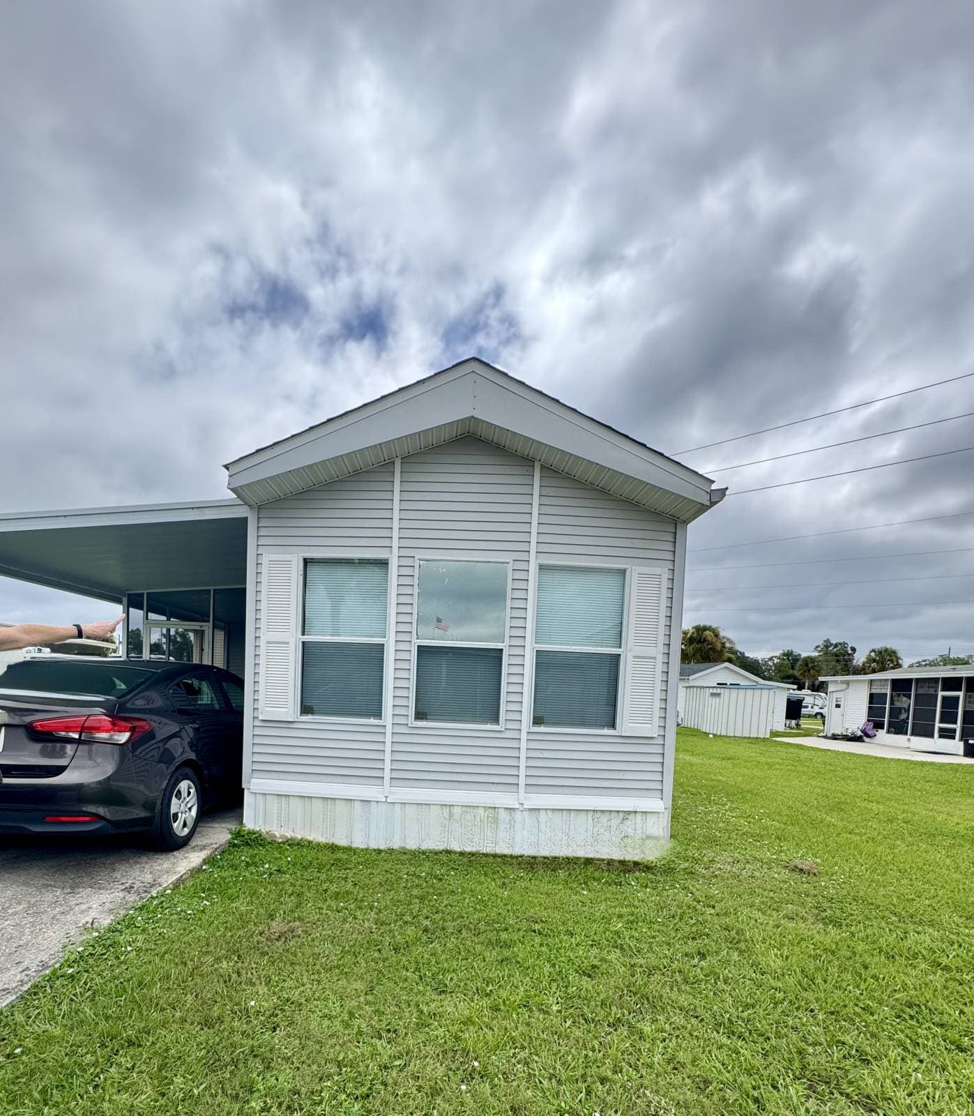 Manufactured home in Eustis, FL 32726