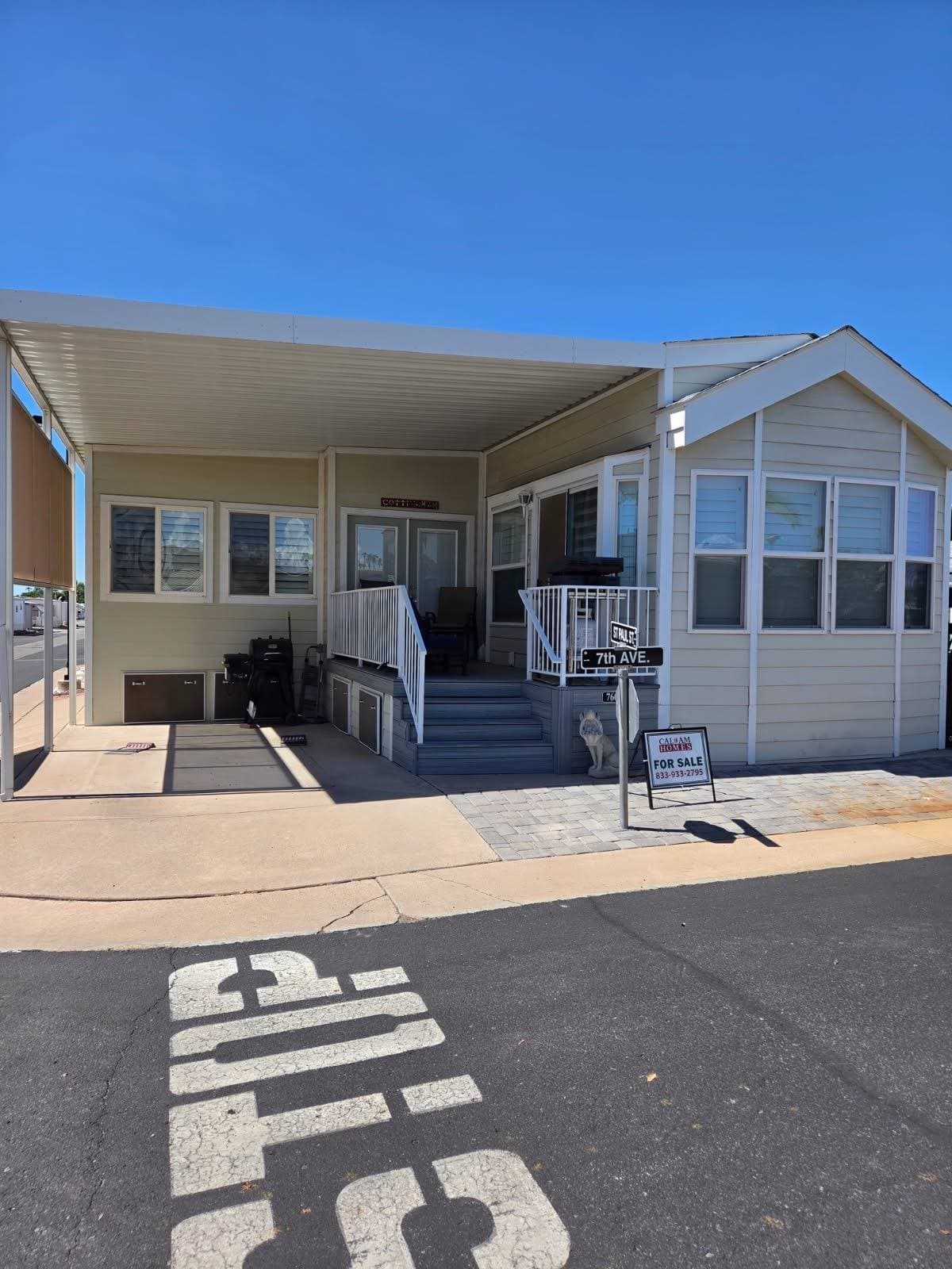 Manufactured home in Mesa, AZ 85205