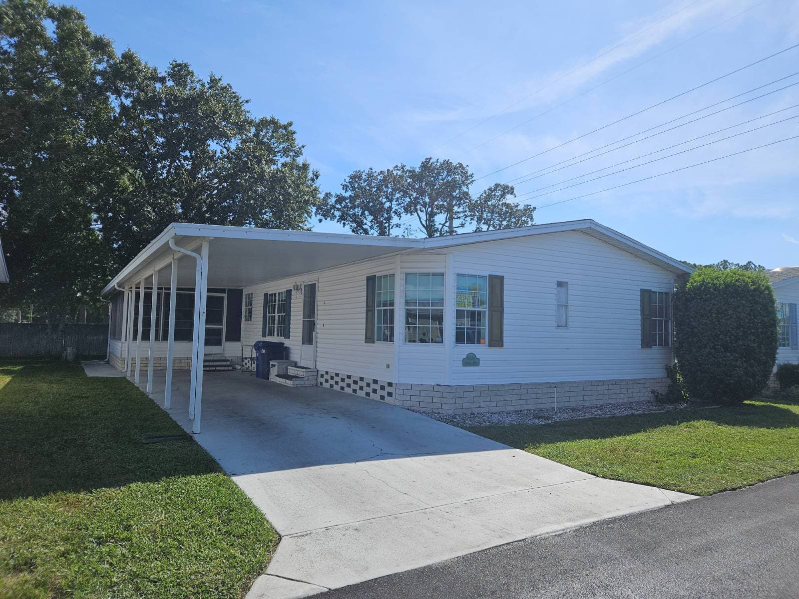 **Very Rare 3 Bedroom Doublewide**