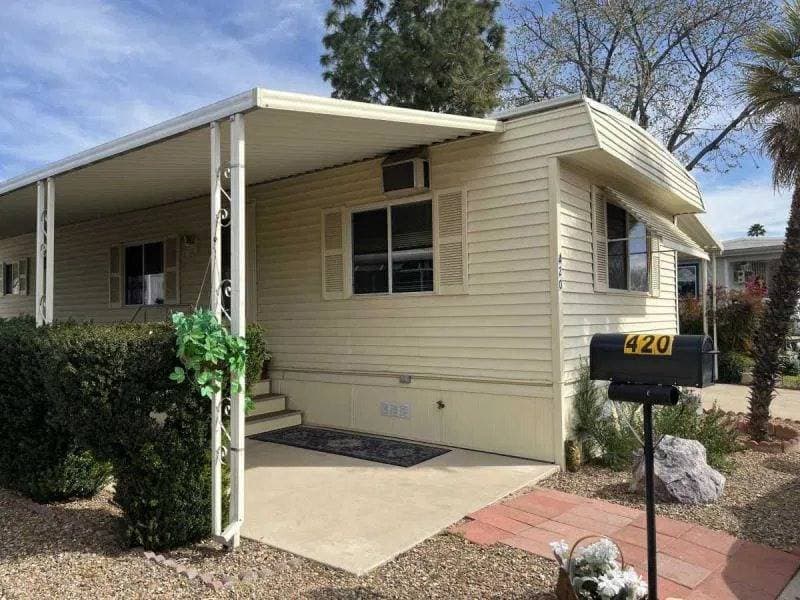 Manufactured home in Tucson, AZ 85710