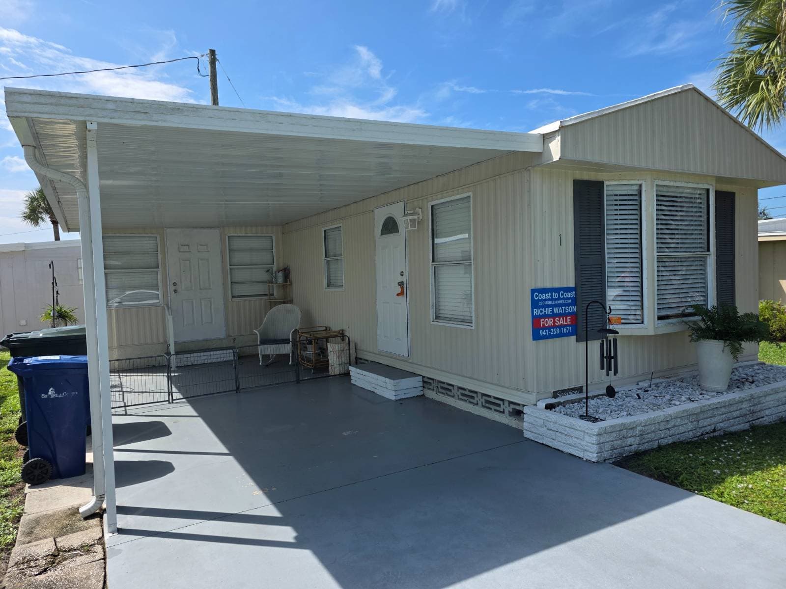 Manufactured home in Englewood, FL 34223