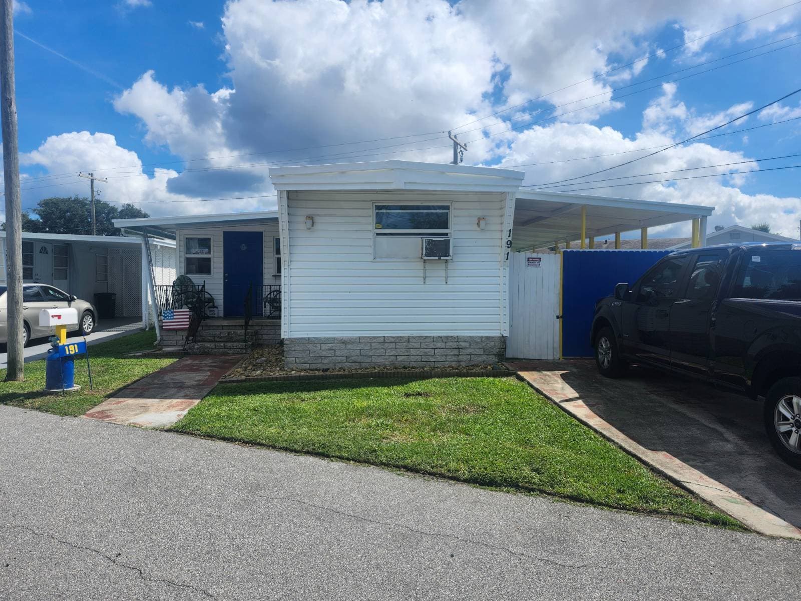 Manufactured home in Clearwater, FL 33761