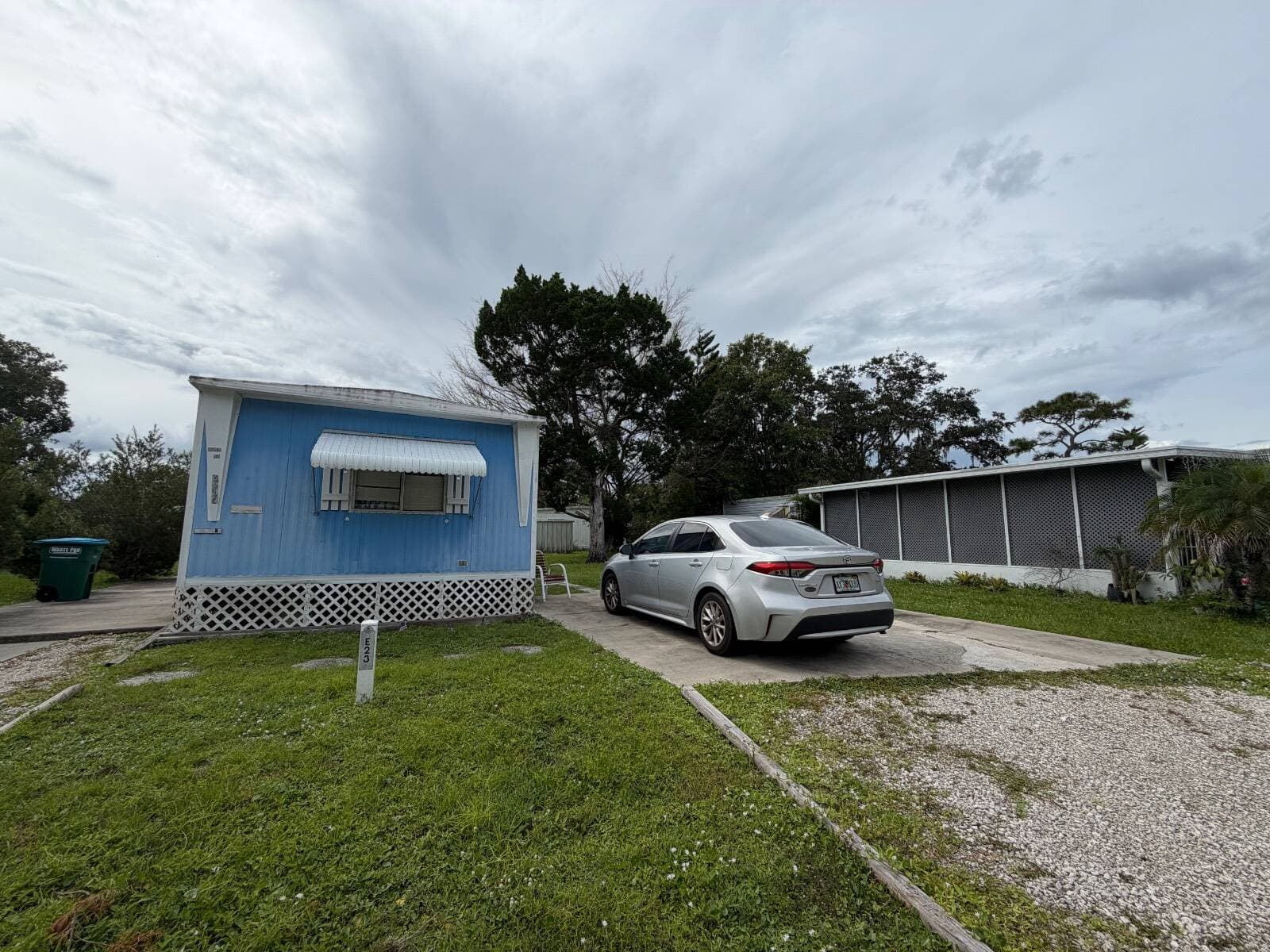 Manufactured home in Malabar, FL 32950
