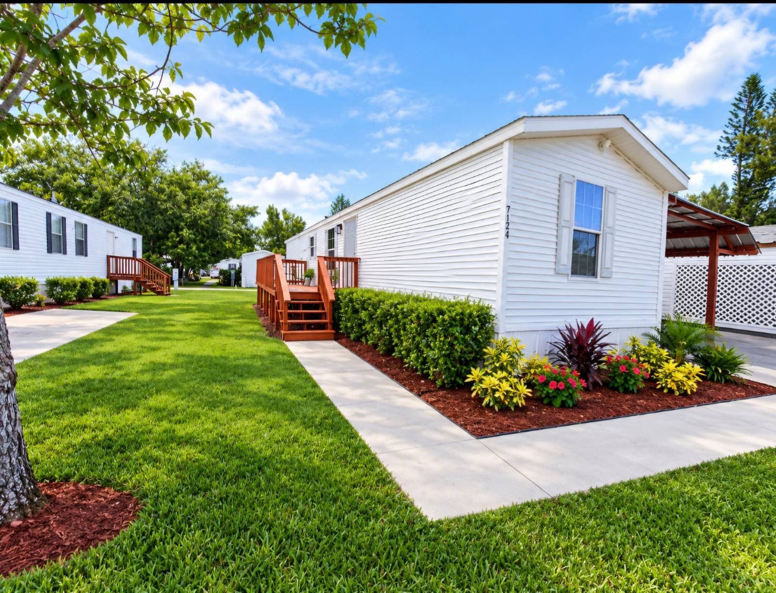 Manufactured home in Tampa, FL 33619