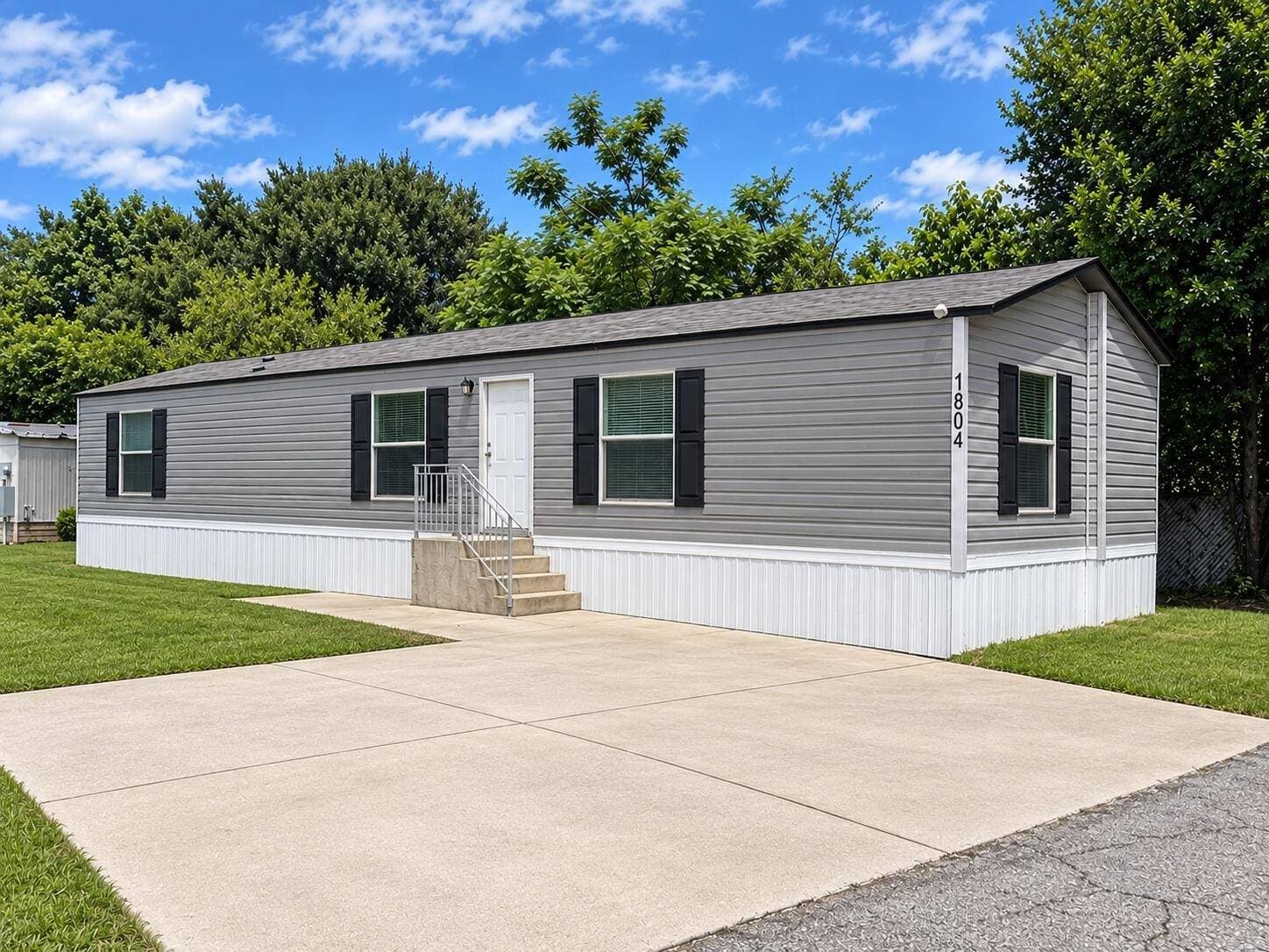 Manufactured home in Ormond Beach, FL 32174