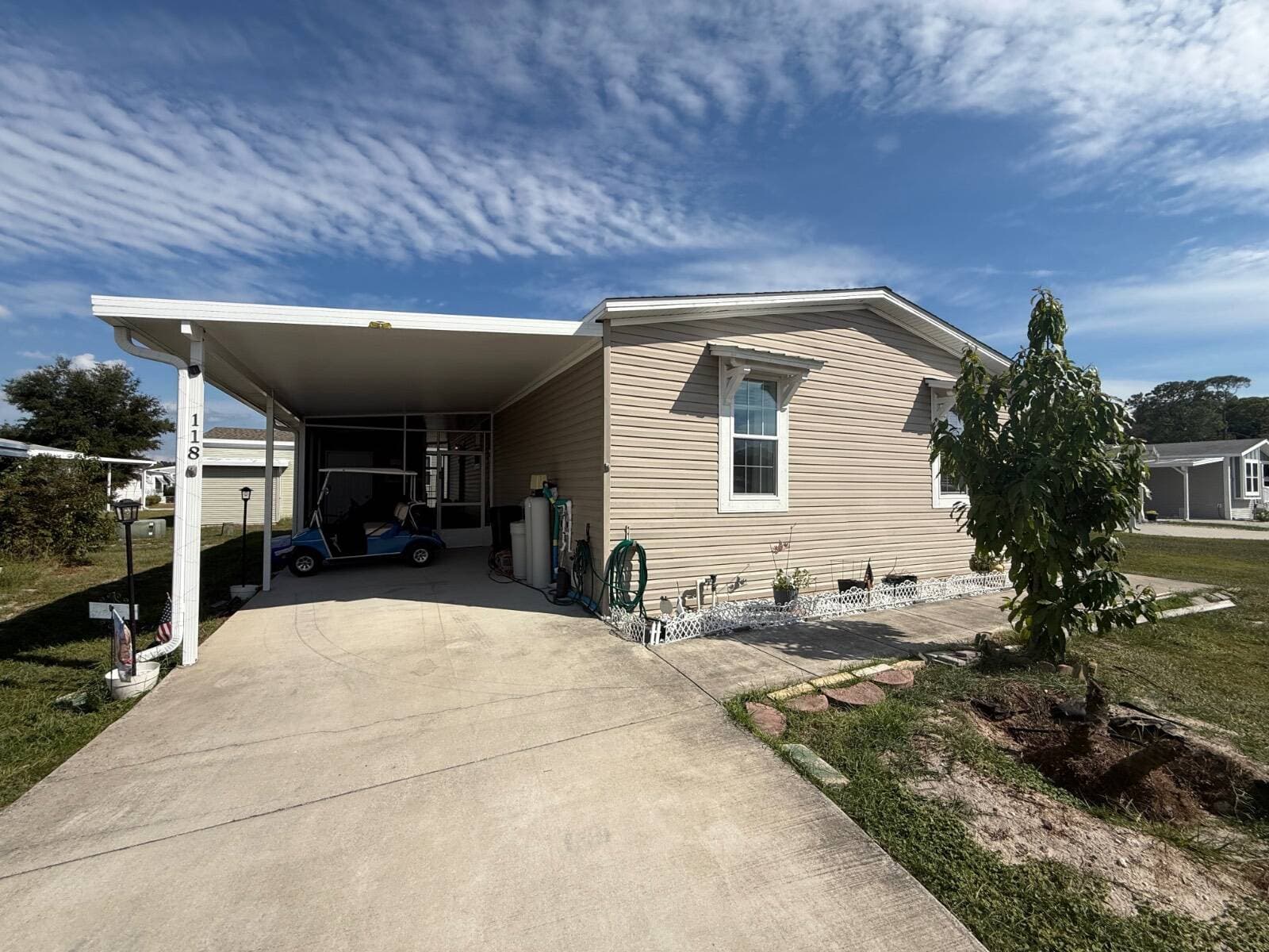 Manufactured home in Leesburg, FL 34788